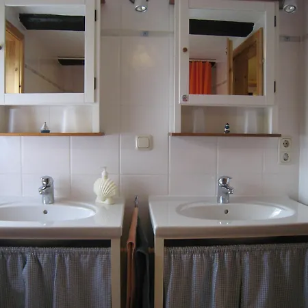 In Loewensen With Terrace, Cleaning Included * Bad Pyrmont