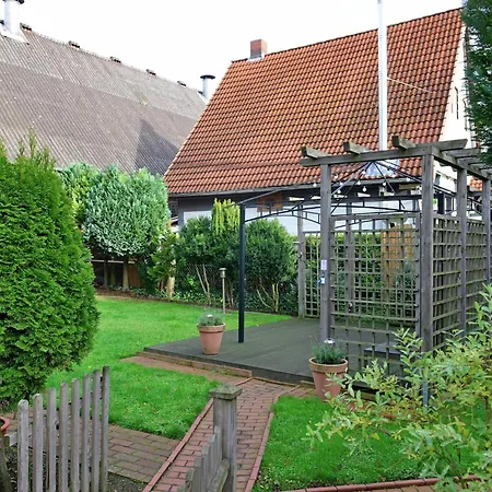 In Loewensen With Terrace, Cleaning Included Διαμέρισμα *